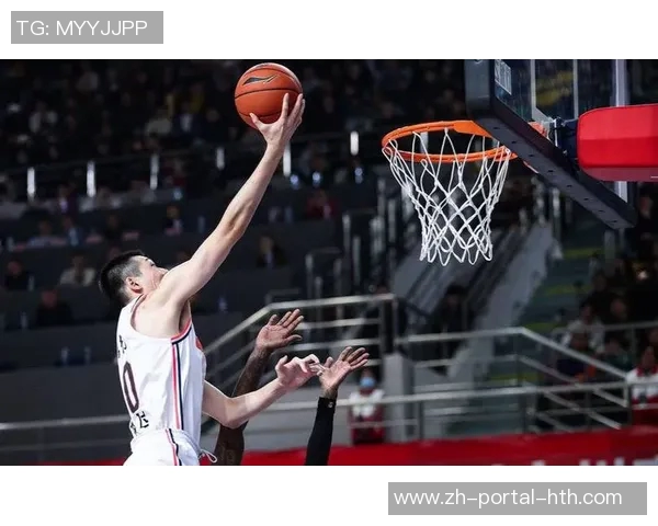 广东队轻松战胜四川队莫兰德与徐昕联手助力送对手十连败